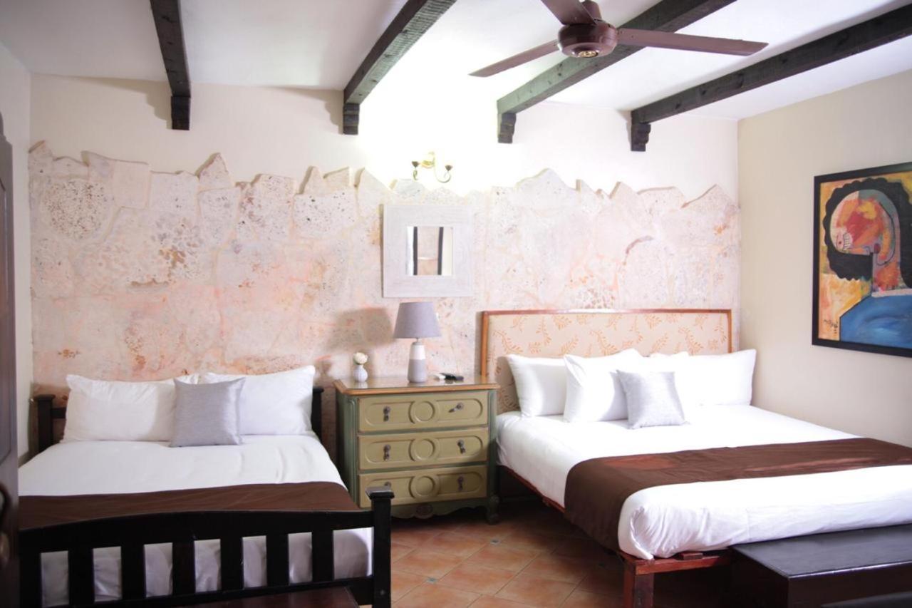 Historic Colonial Boutique Hotel Pool Jacuzzi Bar Restaurant By Aa Group Santo Domingo Exterior foto