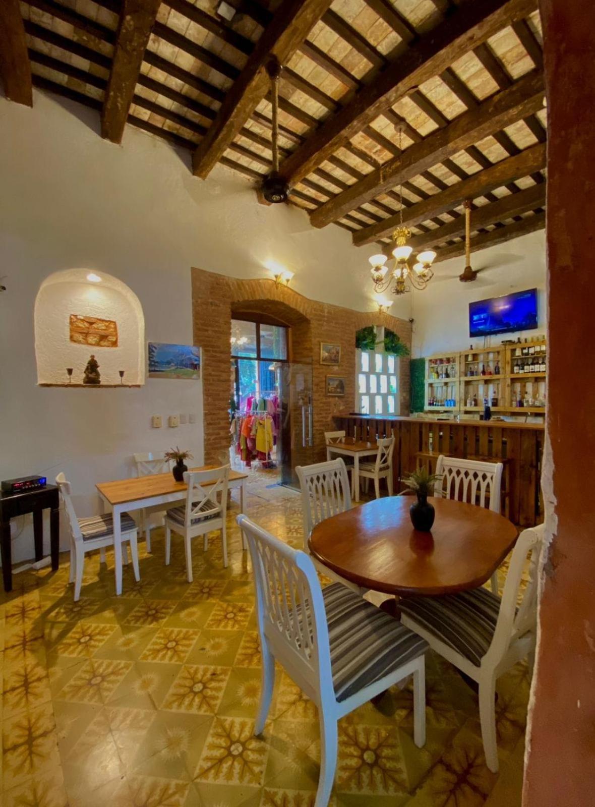 Historic Colonial Boutique Hotel Pool Jacuzzi Bar Restaurant By Aa Group Santo Domingo Exterior foto